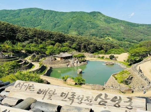 ���� ����4